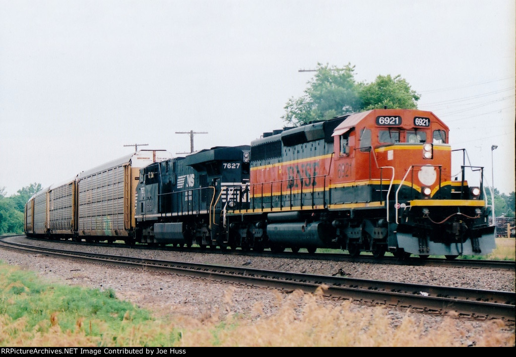 BNSF 6921 East